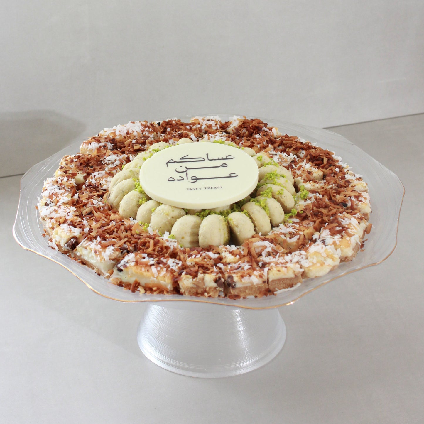 صينية حلا الناريل و البيتيفور - عيد الفطر 26