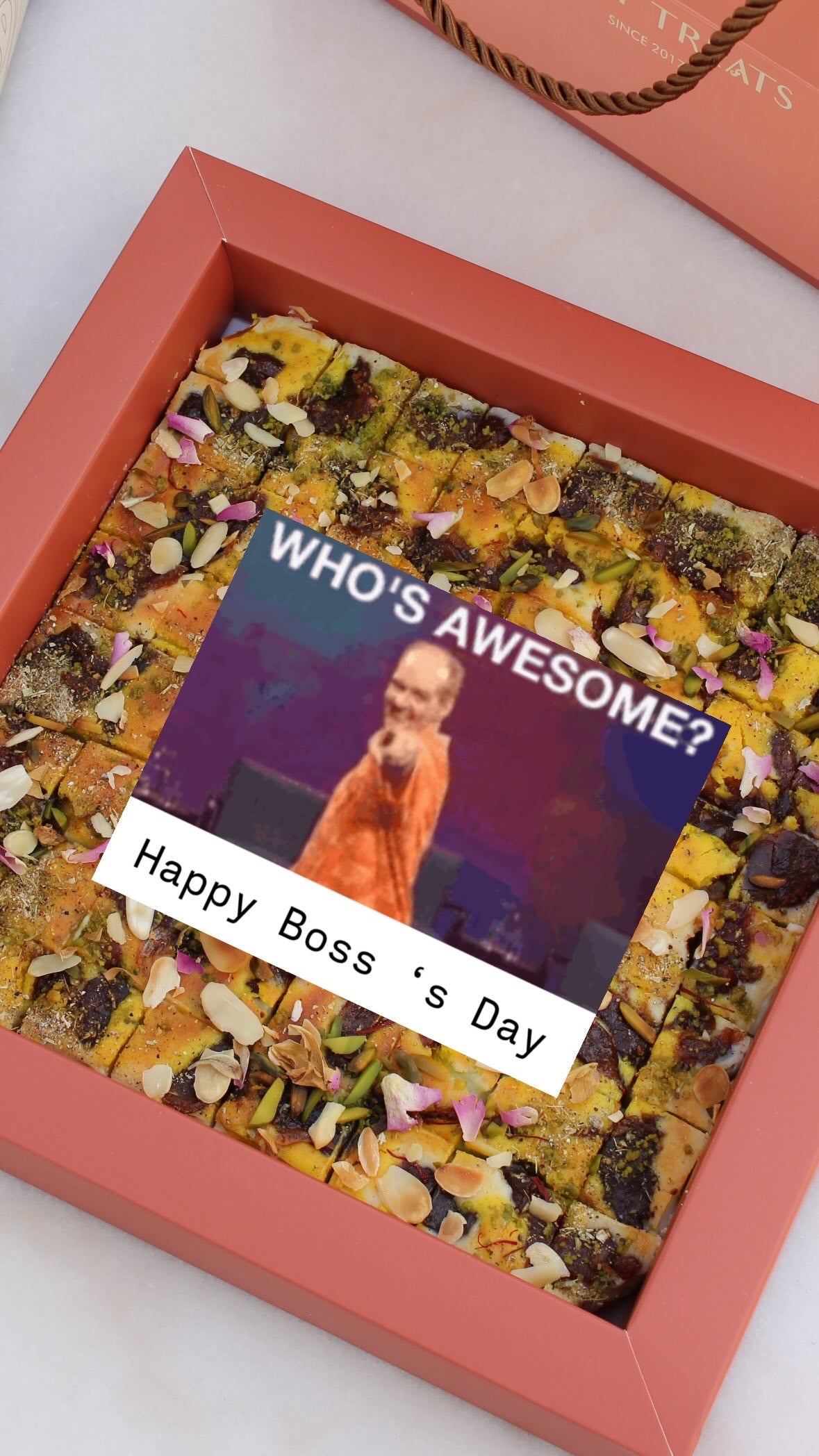 إهداء Who’s Awesom - يوم المدير